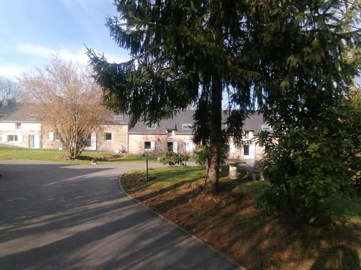 Les Gites De L'Etang De La Foret Brandivy Luaran gambar